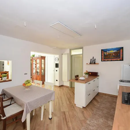 Apartment Casa La Torre *