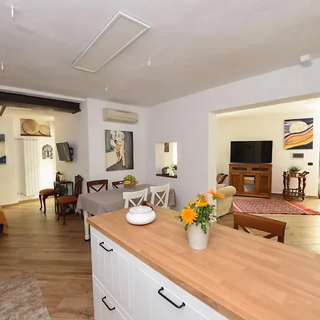 Apartment Casa La Torre *